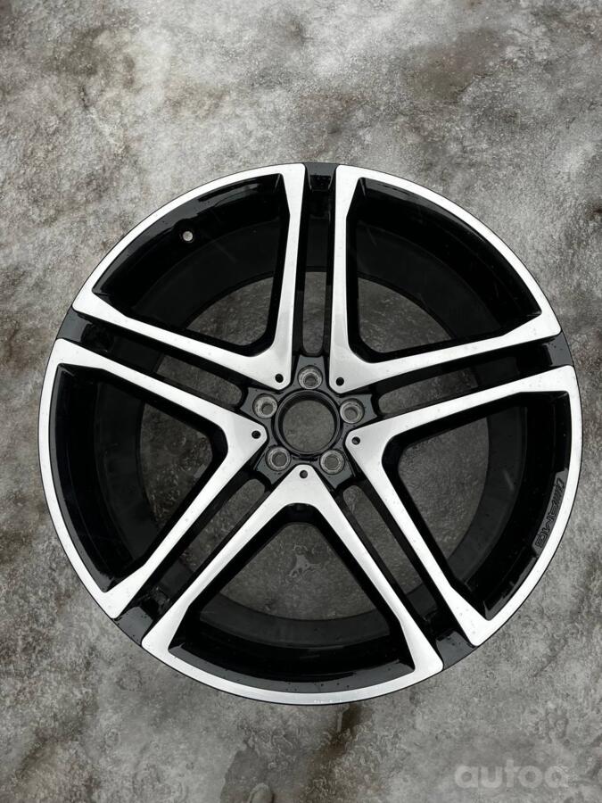 Mercedes, stop lekki