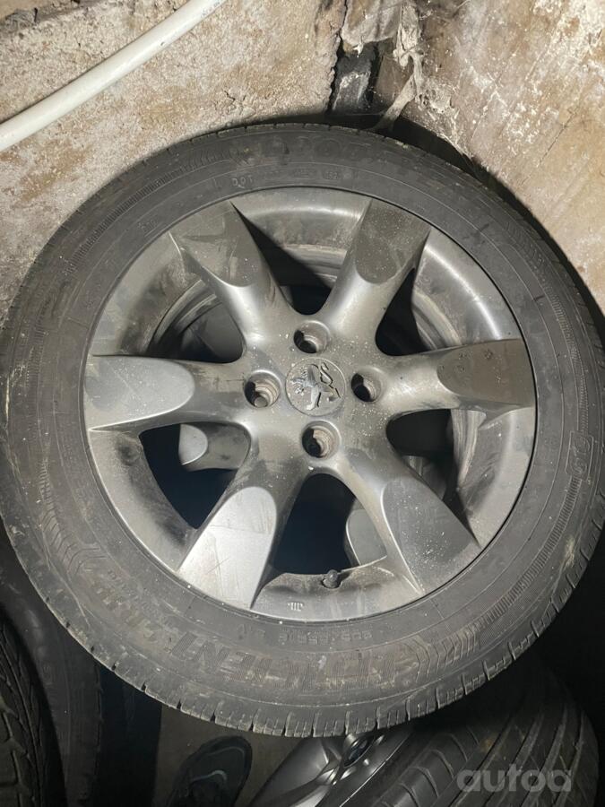 Peugeot, stop lekki
