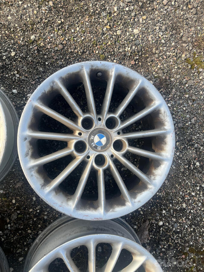 BMW, stop lekki