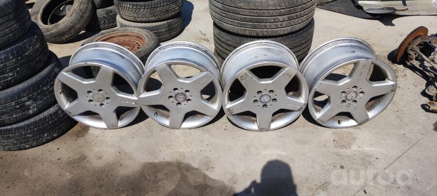 Mercedes, stop lekki
