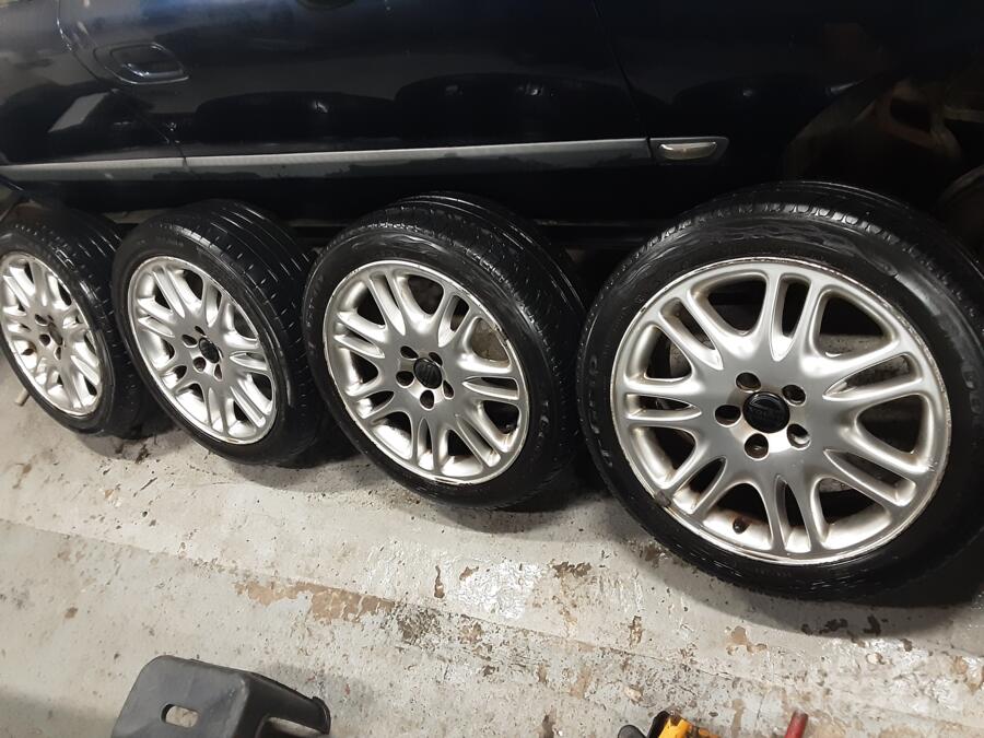 VOLVO, stop lekki