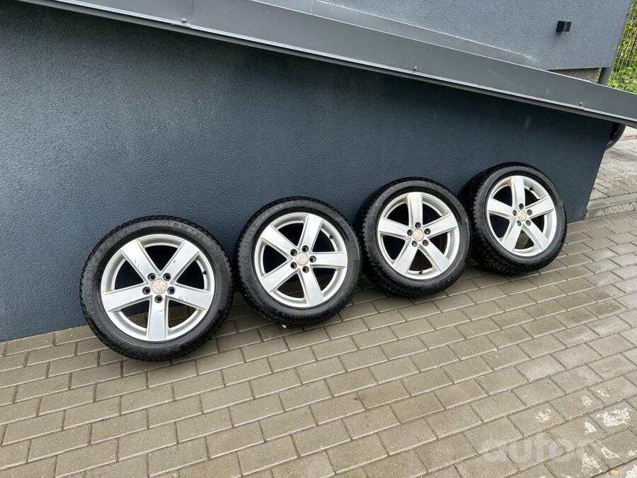 Toyota, stop lekki