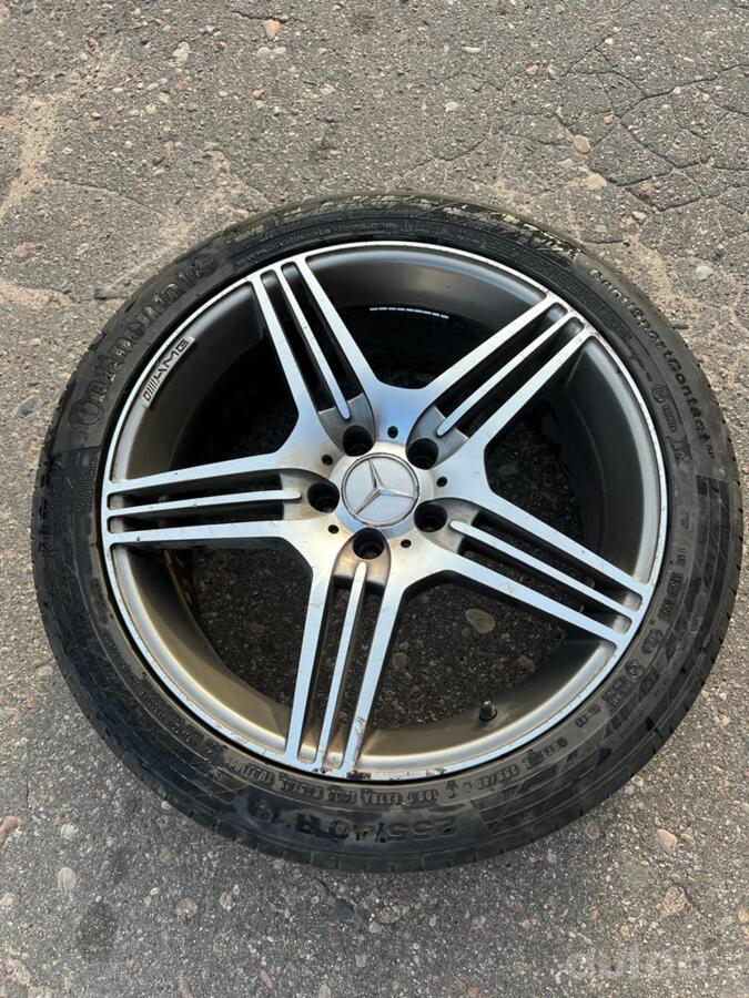 Mercedes, stop lekki