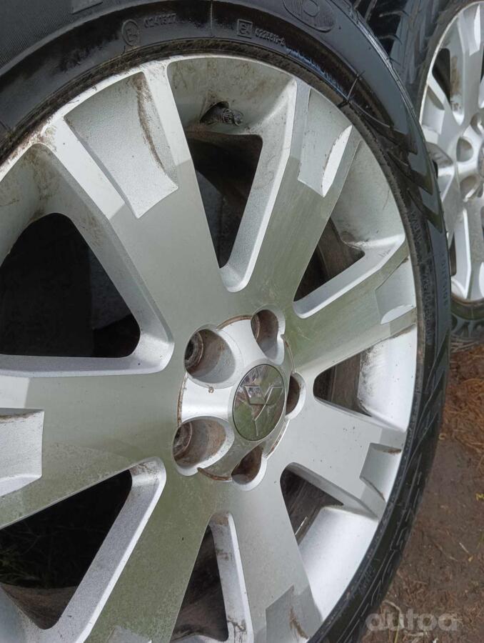 MITSUBISHI, stop lekki