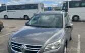 Volkswagen Tiguan 1 generation Crossover