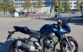 Yamaha FZ
