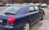 Toyota Avensis 2 generation Liftback