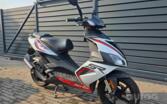 Aprilia SR