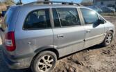 Opel Zafira A [restyling] Minivan 5-doors