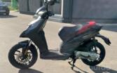 Aprilia SR
