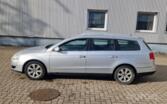 Volkswagen Passat B6 wagon 5-doors