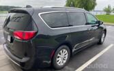 Chrysler Pacifica 2 generation Minivan