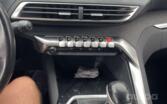 Peugeot 5008 2 generation Crossover