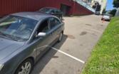 Toyota Avensis 2 generation Liftback