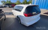 Chrysler Pacifica 2 generation Minivan