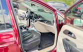 Chrysler Pacifica 2 generation Minivan