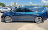 Chrysler Pacifica 2 generation Minivan