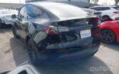 Tesla Model Y 1 generation Crossover