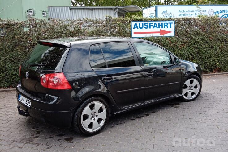 Volkswagen Golf 5 generation Hatchback 5-doors
