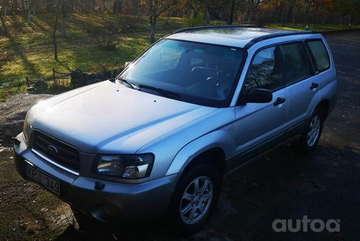 Subaru Forester 2 generation Cross Sports crossover 5-doors
