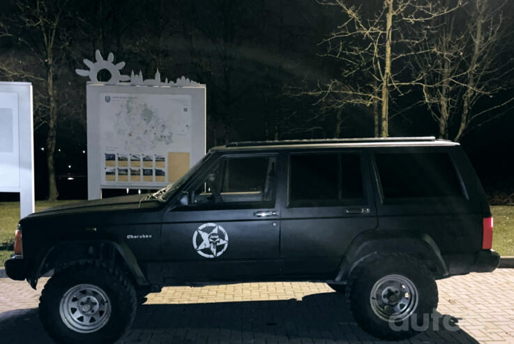 Jeep Cherokee XJ SUV 5-doors
