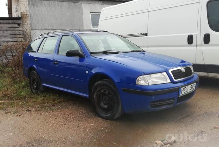 Skoda Octavia 1 generation [restyling] Combi wagon 5-doors