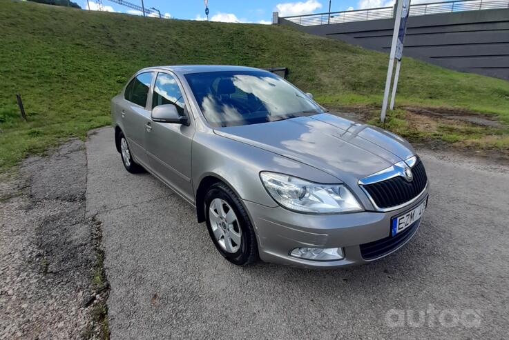 Skoda Octavia 2 generation [restyling] Liftback 5-doors