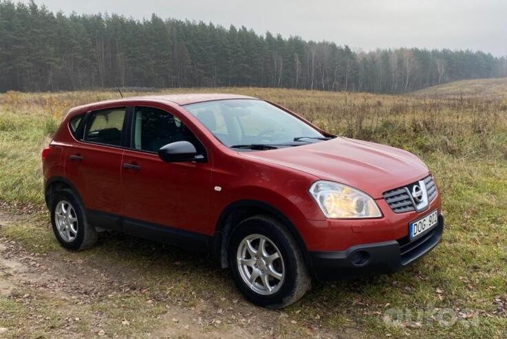 Nissan Qashqai 1 generation Crossover 5-doors