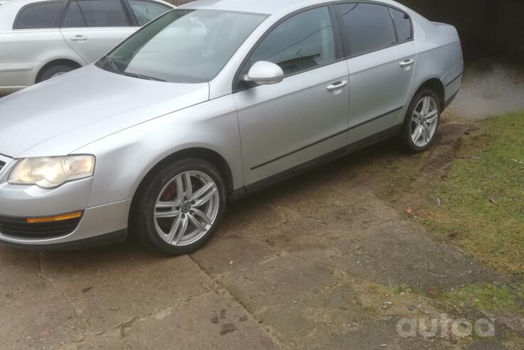 Volkswagen Passat B6 R36 Sedan 4-doors