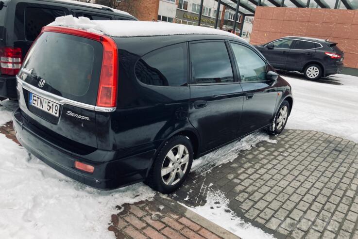 Honda Stream 1 generation Minivan