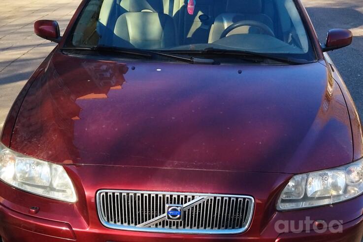 Volvo V70 2 generation R wagon 5-doors