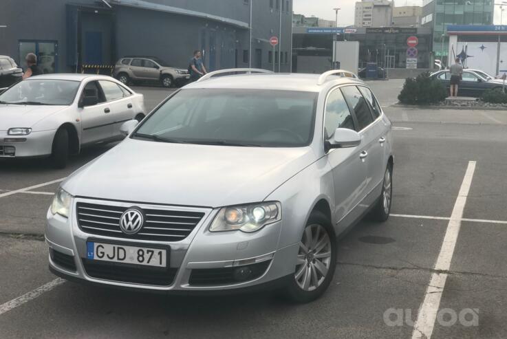 Volkswagen Passat B6 wagon 5-doors