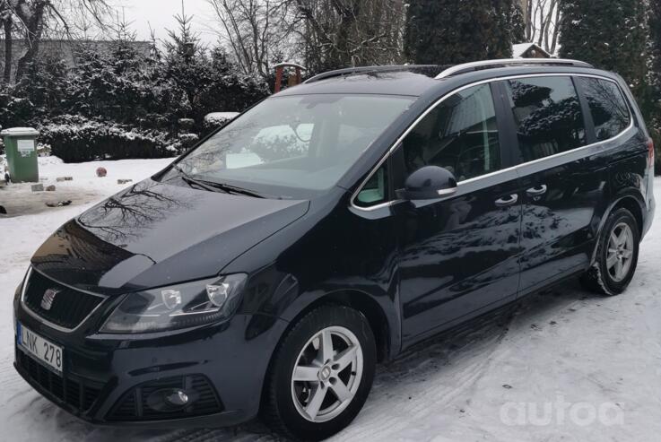 SEAT Alhambra 2 generation Minivan