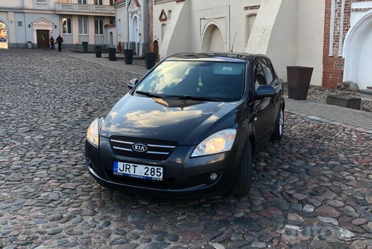 Kia Cee'd 1 generation Hatchback 5-doors