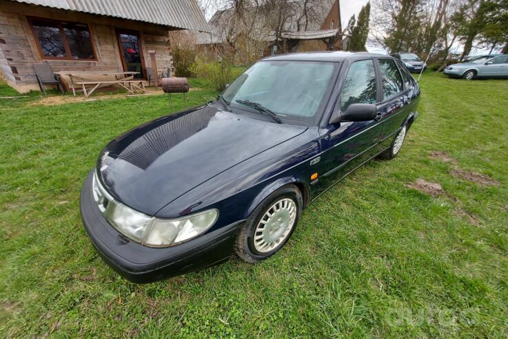 Saab 900 2 generation Hatchback
