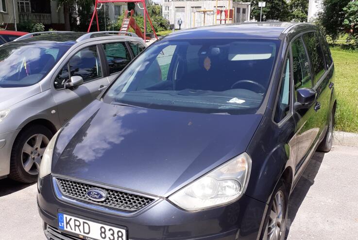 Ford Galaxy 2 generation Minivan