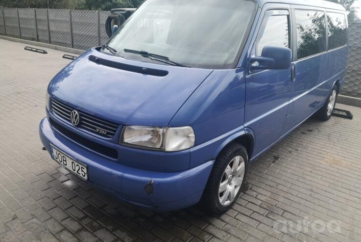 Volkswagen Caravelle T4 Minivan