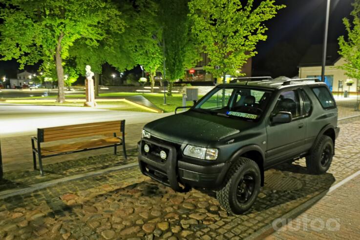 Opel Frontera B [restyling]