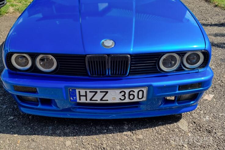 BMW 3 Series E30 [restyling] Sedan