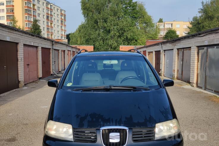 SEAT Alhambra 1 generation [restyling] Minivan