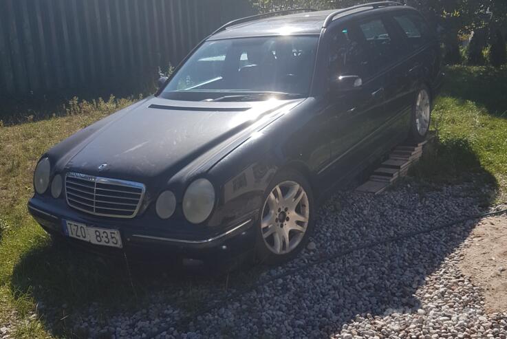 Mercedes-Benz E-Class W210/S210 wagon 5-doors
