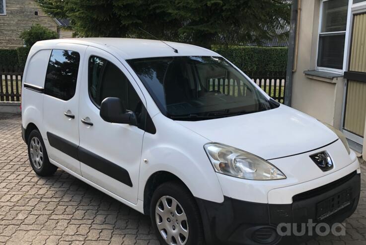Peugeot Partner 2 generation Tepee minivan