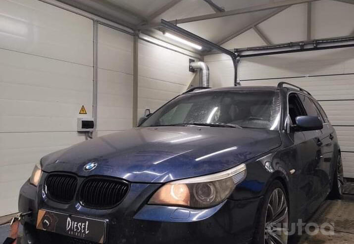 BMW 5 Series E60/E61 Touring wagon