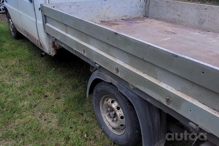 Peugeot Boxer 1 generation