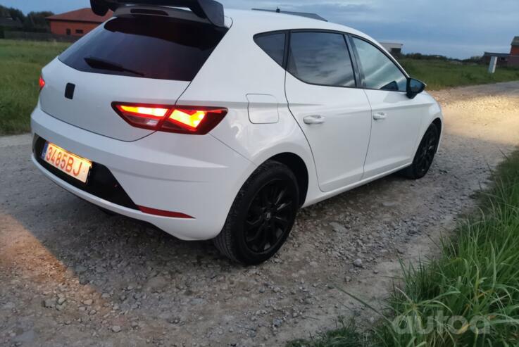 SEAT Leon 3 generation Hatchback 5 doors