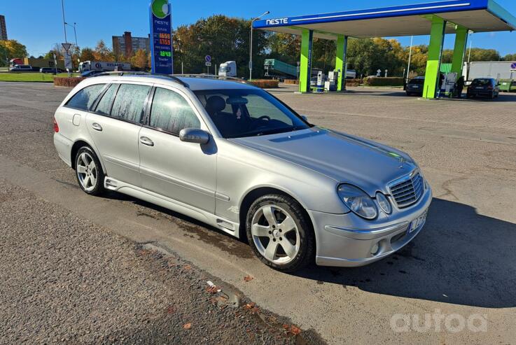 Mercedes-Benz E-Class W211/S211 wagon 5-doors