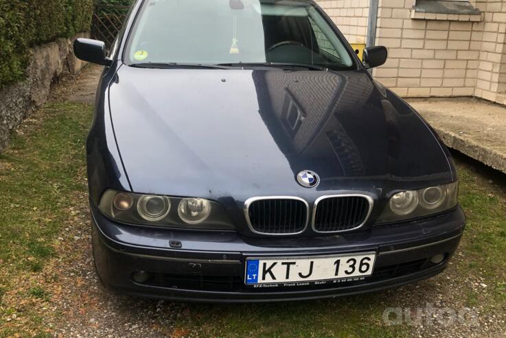BMW 5 Series E39 Touring wagon