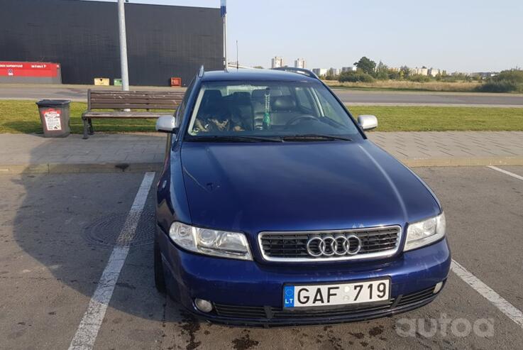 Audi A4 B5 Avant wagon 5-doors