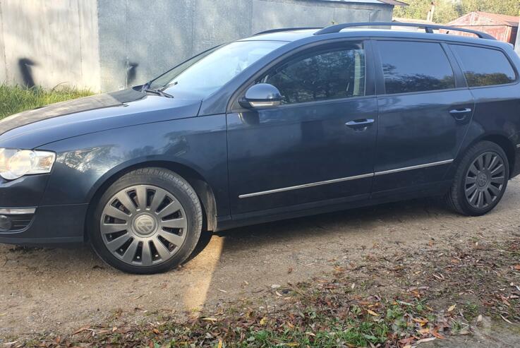 Volkswagen Passat B6 wagon 5-doors
