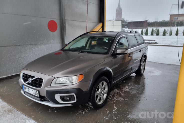 Volvo XC70 3 generation wagon